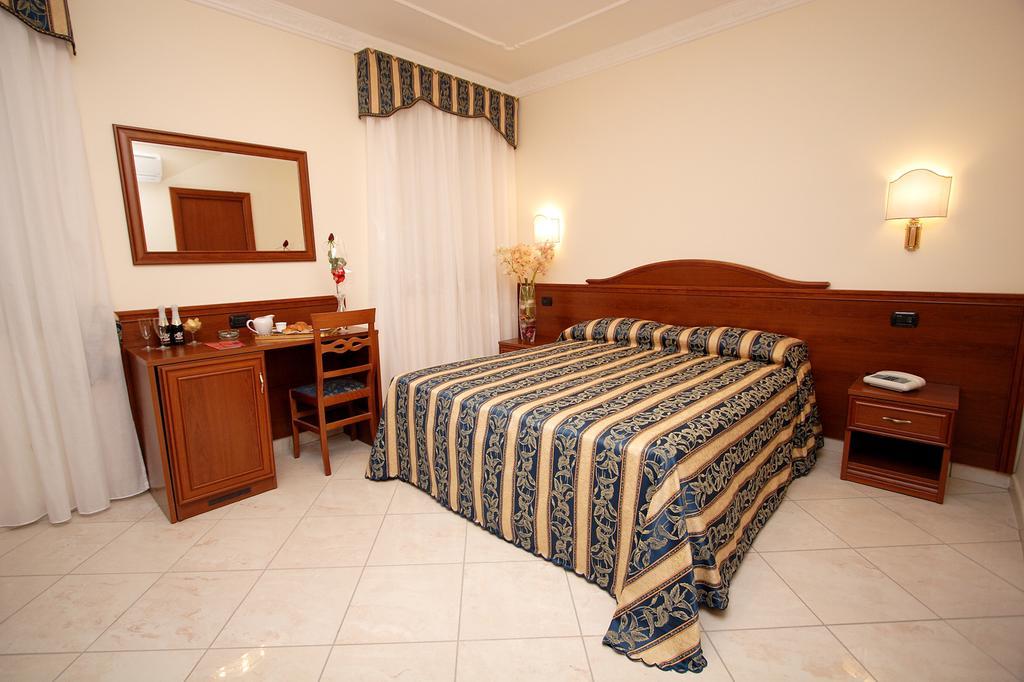 Guest House Galaxy Rzym Zewnętrze zdjęcie