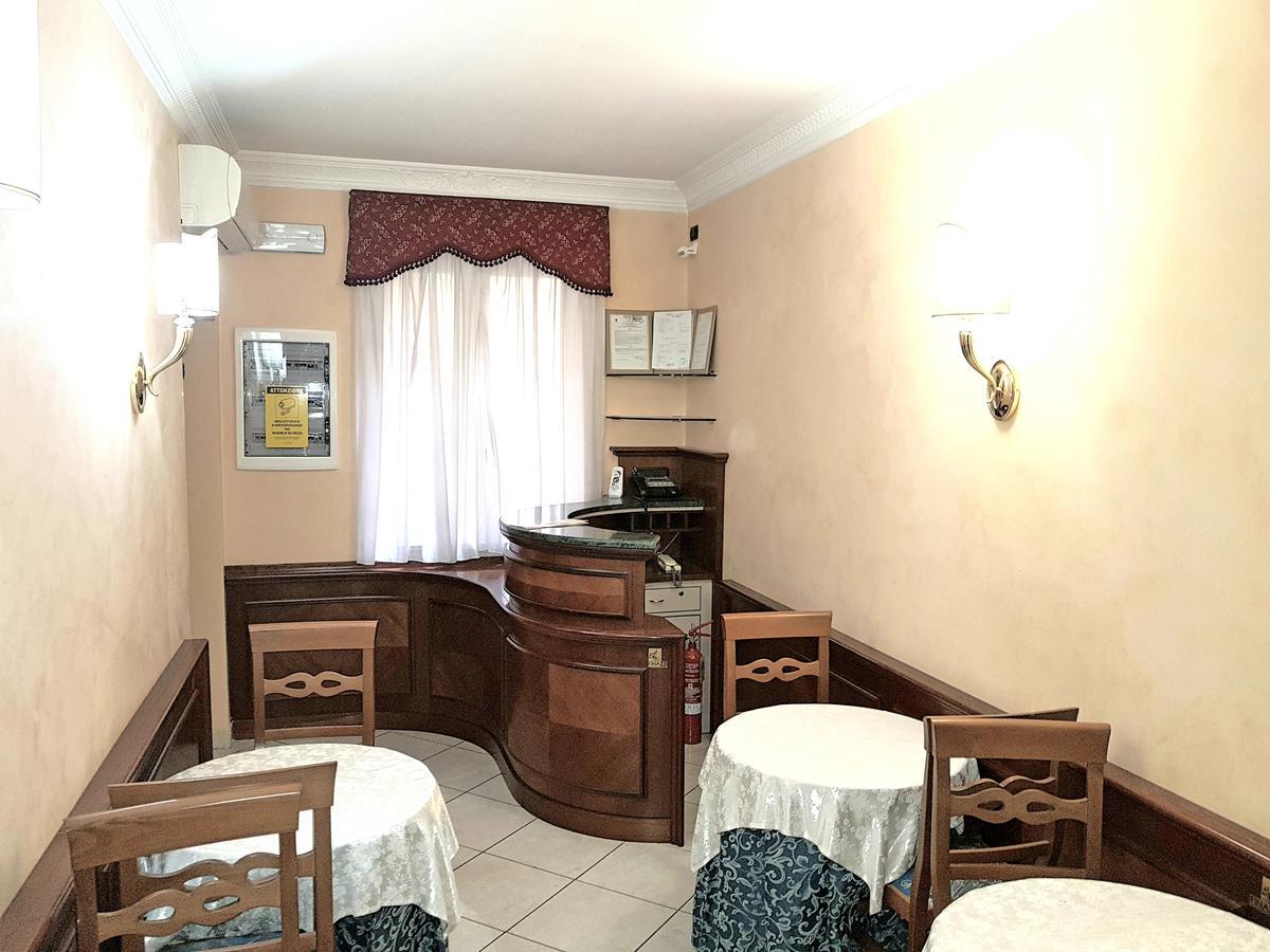 Guest House Galaxy Rzym Zewnętrze zdjęcie